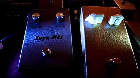 Demo shootout between 2 replica MK1 tone bender fuzz pedals