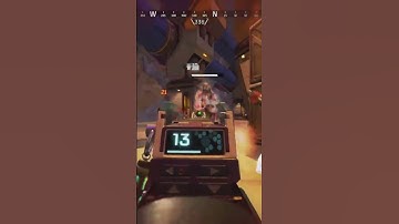 I keep my aim sticky #apex #apexlegends #apexlegendsclips #gamer #gaming #gamingclips #foryou
