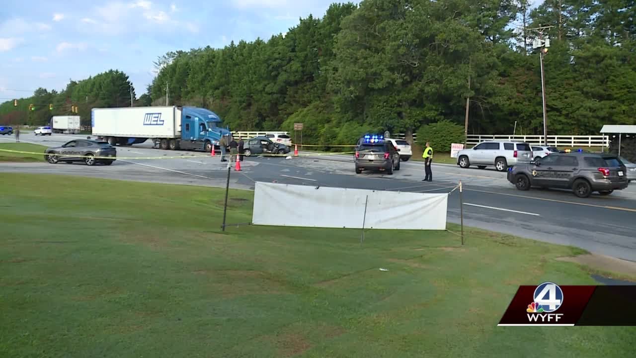 Woman killed in crash involving tractor trailer in Greenville County ...