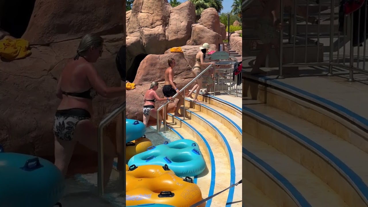 🛶Relaxing With Float on Lazy River in Excellent Water Park - Water World Fun🎊🐳