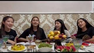 картинка: Шәмші әнін құрбыларыммен бірге шырқадық 😍Кешікпей келем деп Ең тамаша орындау