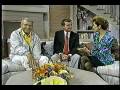 PERRY COMO SURPRISES REGIS