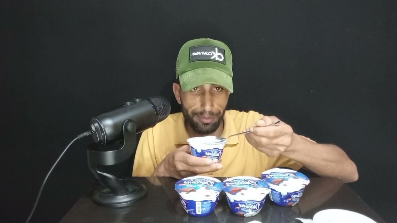 ASMR Съешьте шесть йогуртовых батончиков в качестве вкусного перекуса.