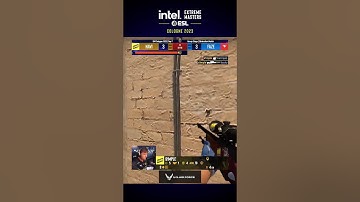 s1mple is SO FAST in the clutch