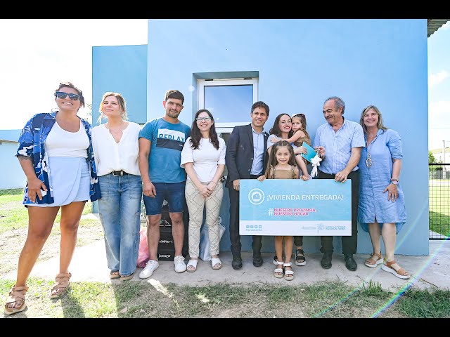 Inauguración de Escuela y CAPS en Tapalqué