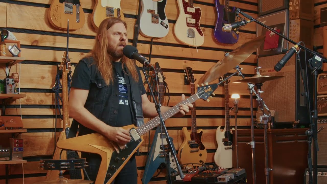 Watch Steve Hill - Show Ya (Live in The Garage) on YouTube Watch Steve Hill - Show Ya (Live in The Garage) on YouTube