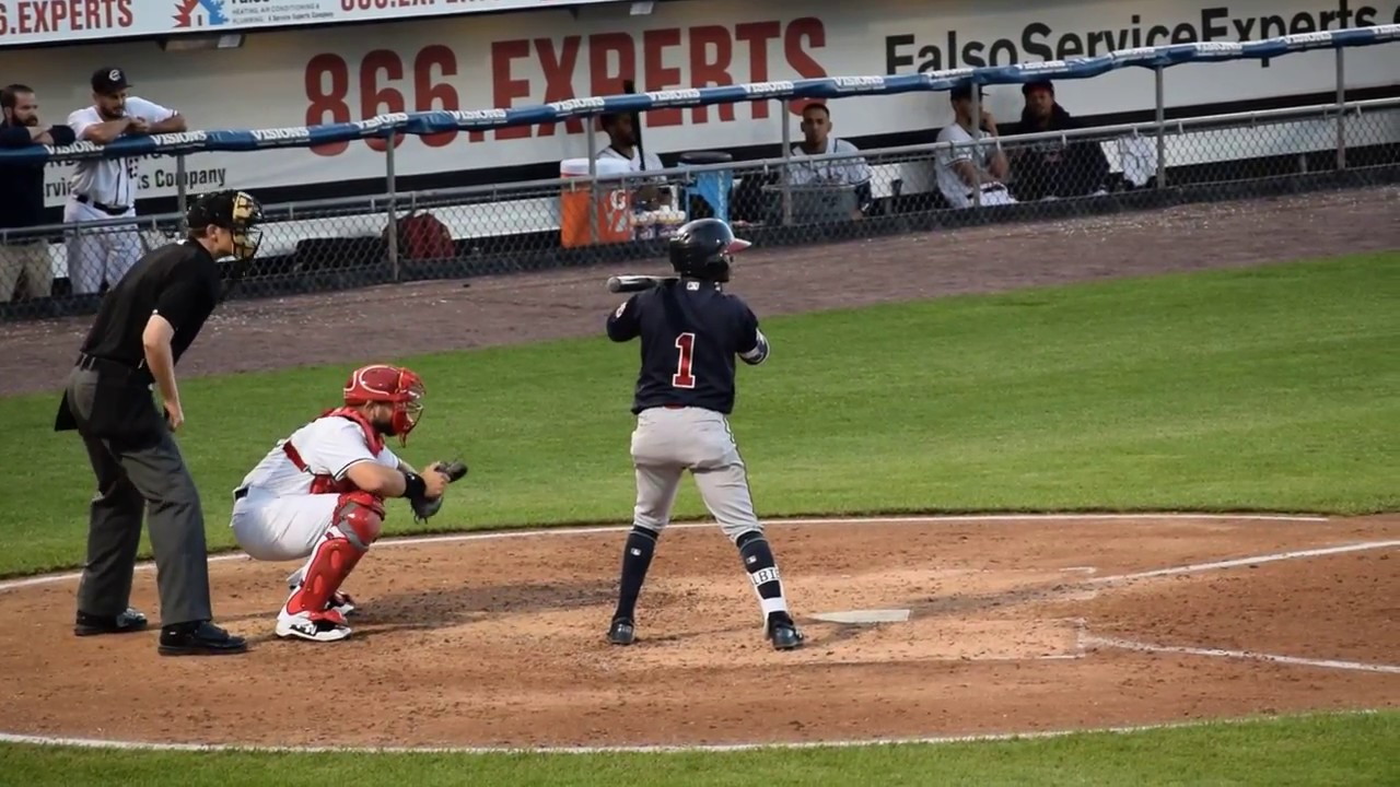 Braves Ozzie Albies Batting 7/28/17 HD YouTube