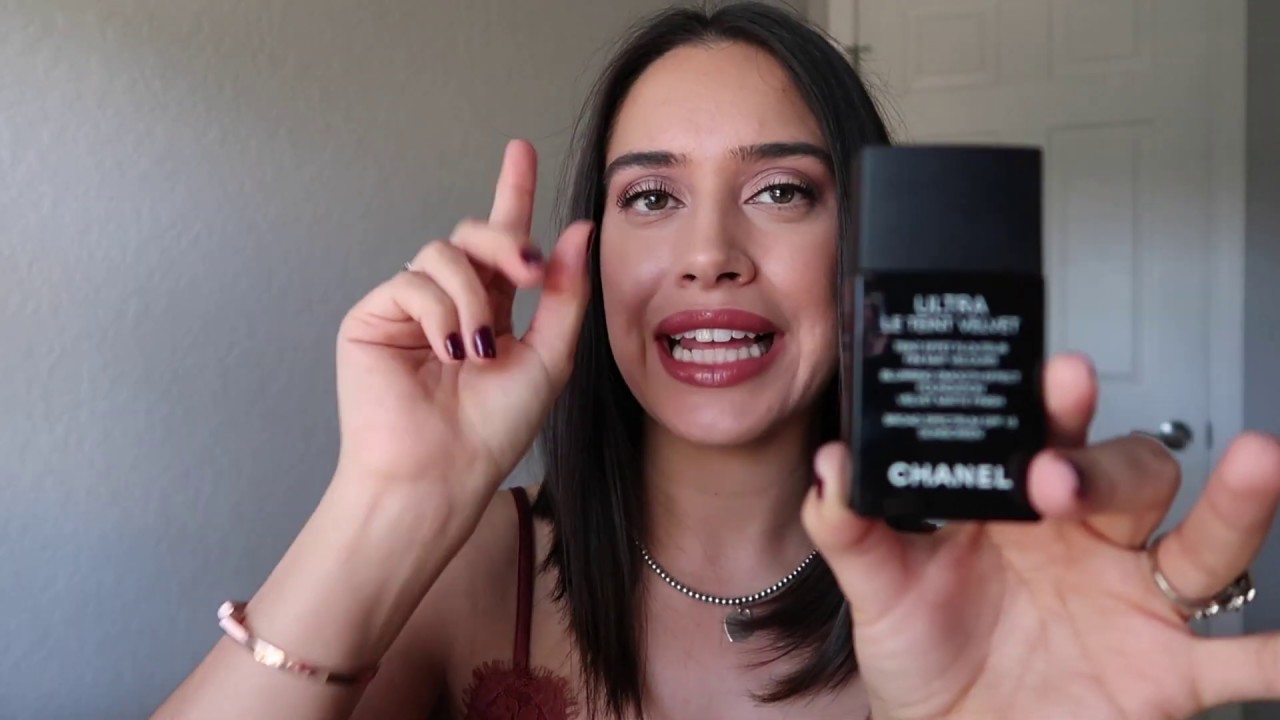 Review CHANEL Ultra Le Teint Velvet Foundation & Becca Ever-Matte Poreless  Priming Perfector