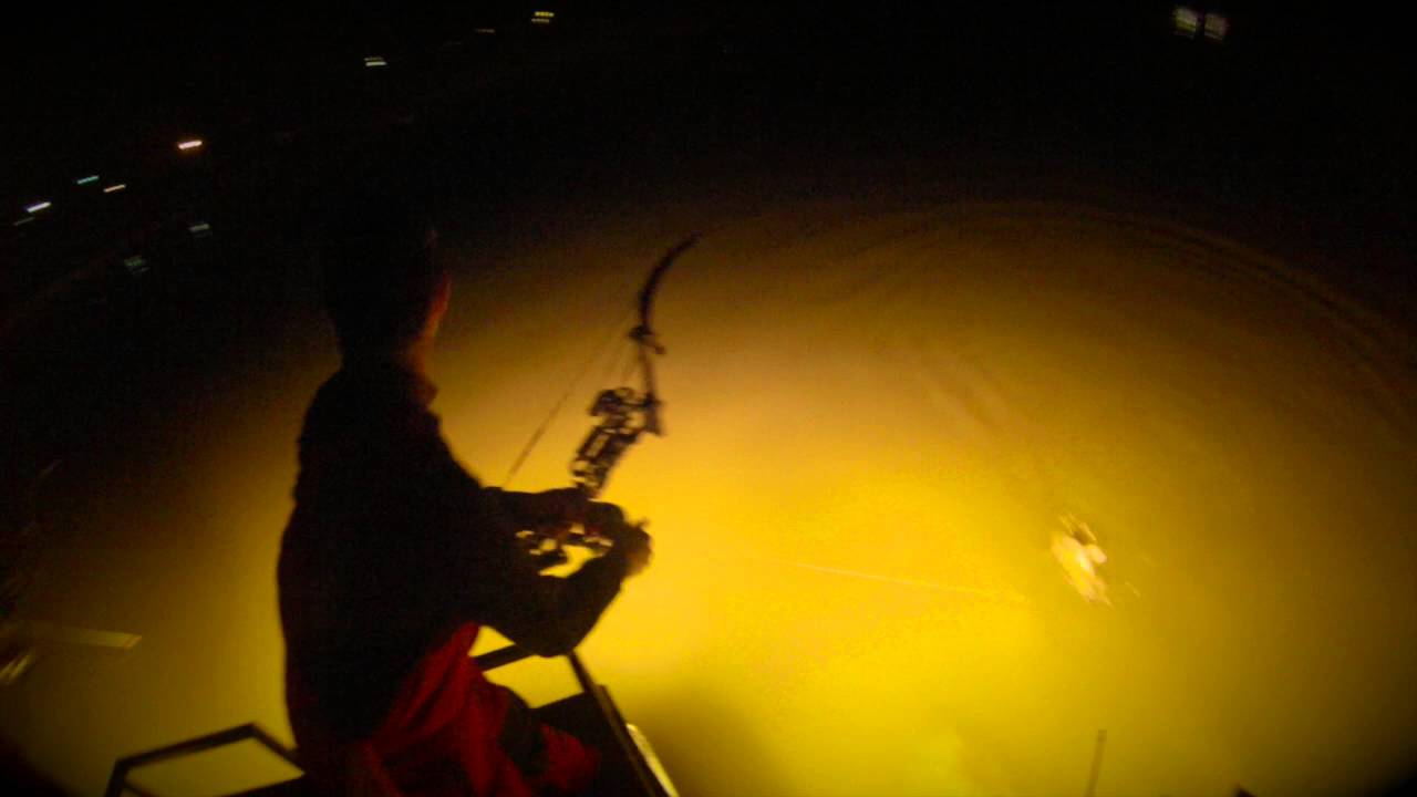 Bowfishing Late Season PART 3 (BEATDOWN with Making Daylight Charters in FREEZING TEMPS)