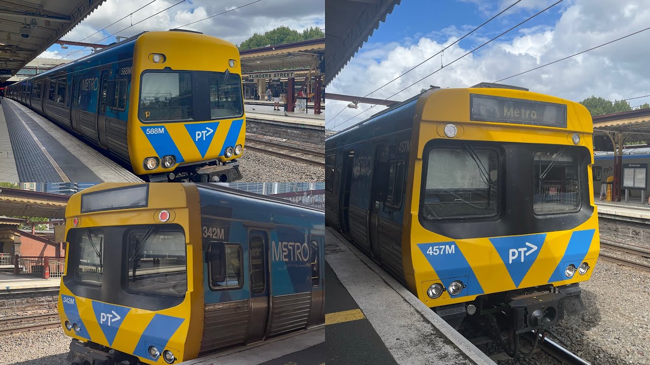 Metro Trains Melbourne - Comeng - YouTube