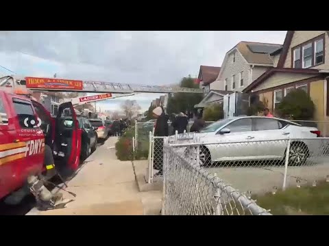 3 people in critical condition after Queens house fire - YouTube