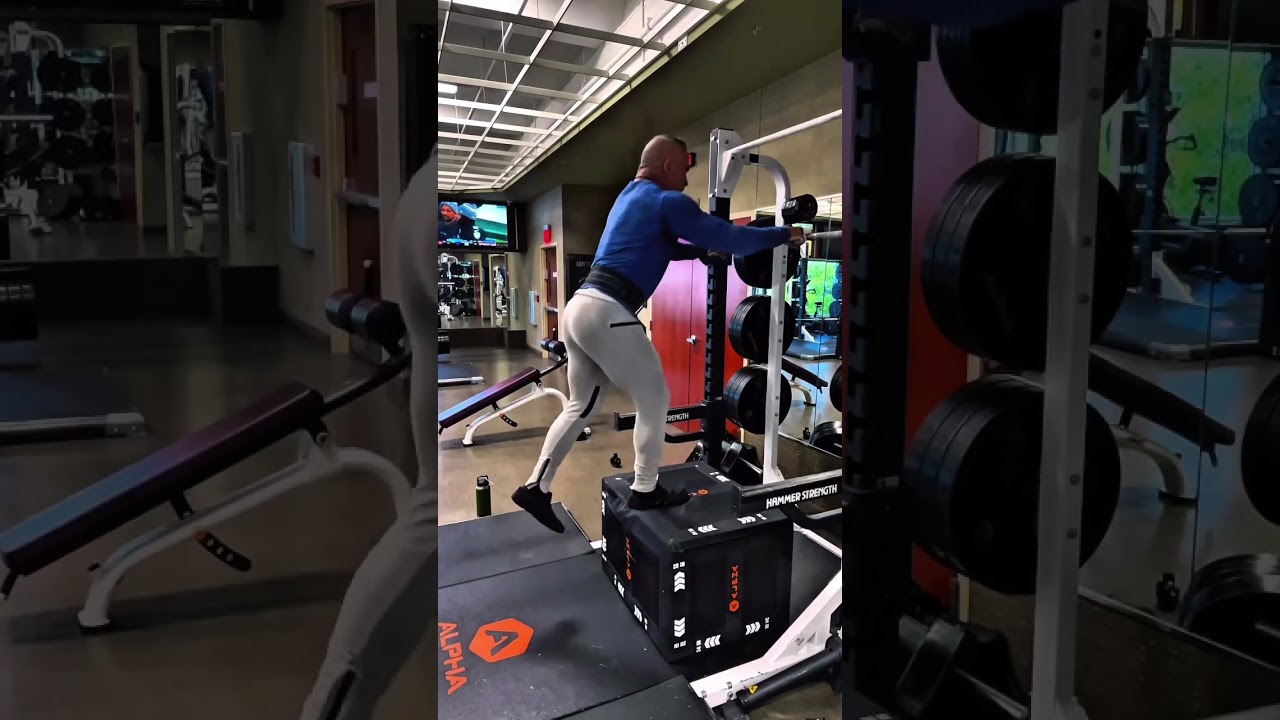 One legged lunges on a platform pad in the power rack are an amazing way to isolate one Glute at a