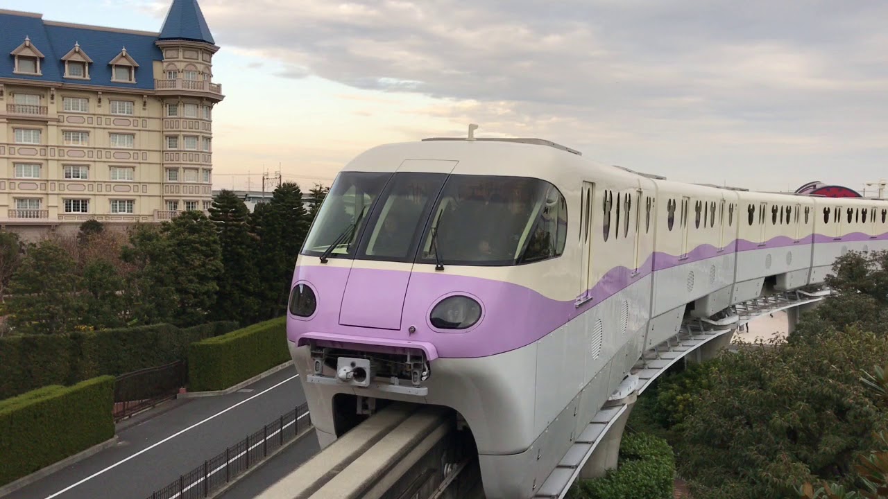 ディズニーリゾートライン パープル編成 東京ディズニーランド ステーション到着 Youtube