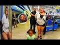 Walmart Shoplifting Suspects Go Wild After Police Move In | bodycam