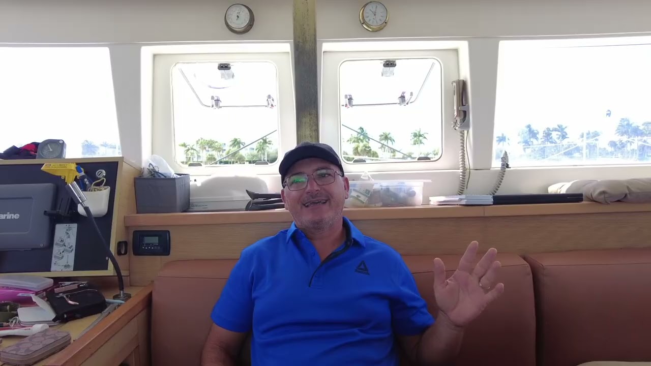 ⁣Achat catamaran ou voilier  d'occasion = Arnaque