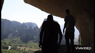 Güzel Manzara Eşliğinde Bir Video Izlemenizi Öneririm..