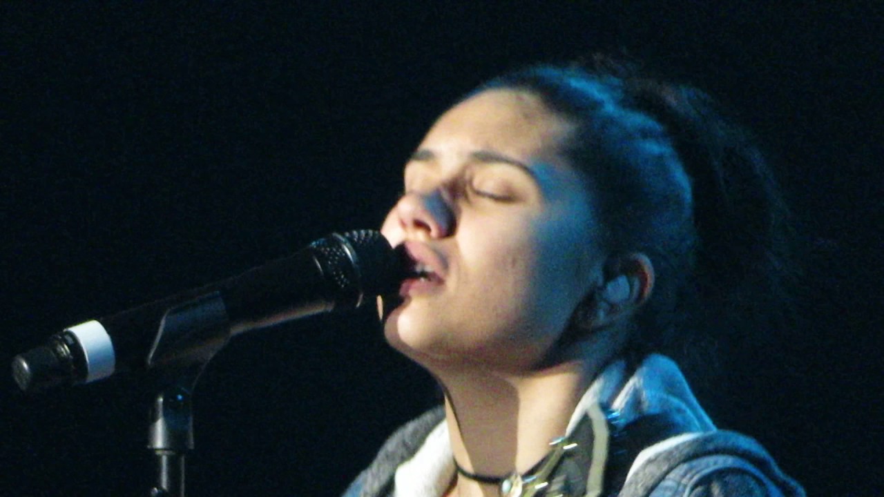 Alessia Cara 