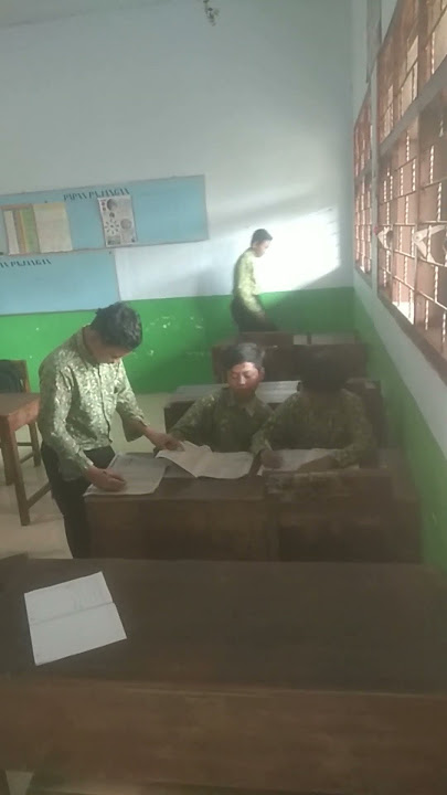 waduh brisik sendiri di kelas gaes #sekolah #viral #disekolah #anak #serunya #lucu