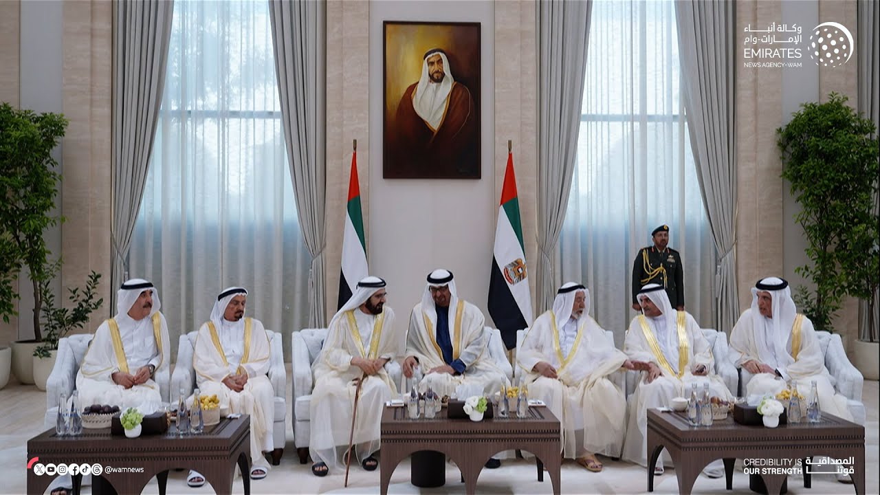 رئيس الدولة يستقبل حكام الإمارات وأولياء العهود ونواب الحكام بمناسبة عيد الفطر المبارك
