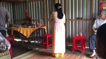 Cúng trang (múa bóng rỗi) - Miền tây | N Review