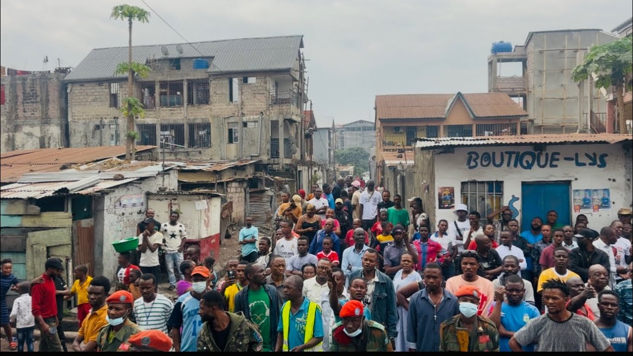 🚨Kinshasa en fête : démolitions organisées, les habitants saluent l’action et respirent enfin mieux🔥
