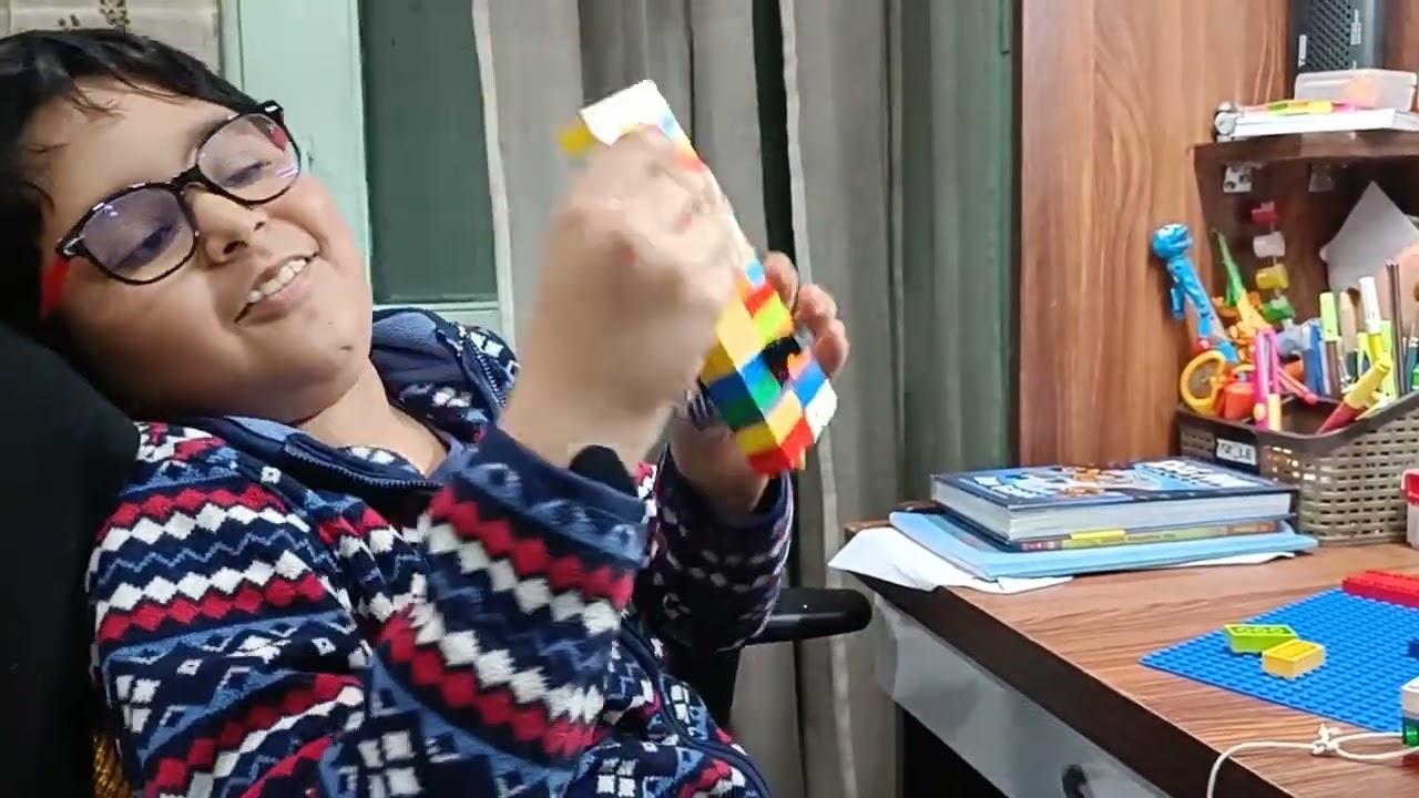 Simple pulley with Lego - By Advay Agarwal