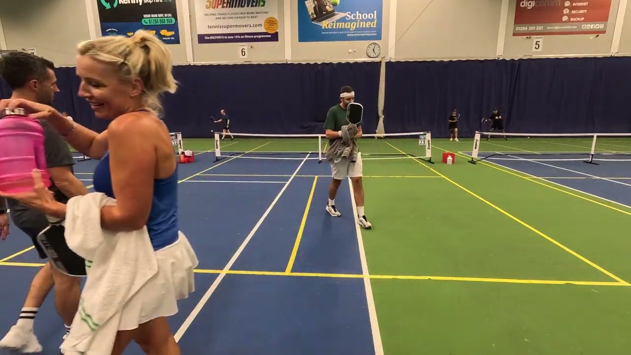 Sam Anderson & Tracy Matthews vs James Neale & Natalia Novikova