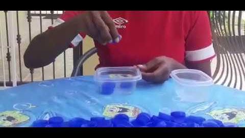 Measuring Volume using Non standard units