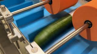 Efficient cucumber labelling with the HM300 | 160 units per minute