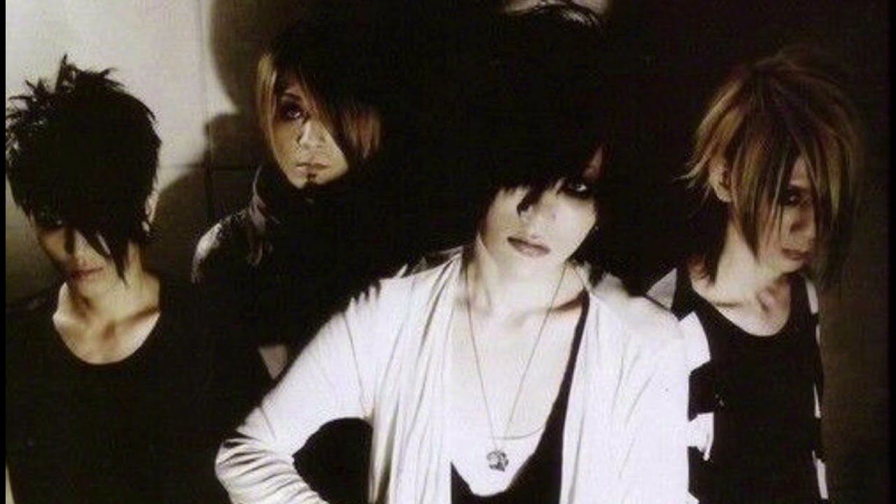 short playlist of popular vkei edit audios. 