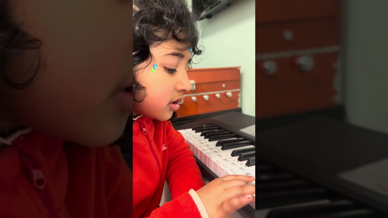 Давайте проскандируем #harekrishna #haribol #littlekuku #shorts #youtubeshorts #viral #fyp #fypシ ...