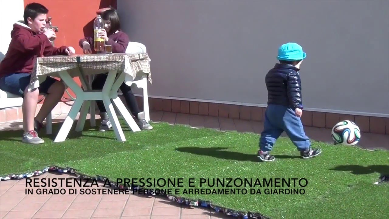 Erba sintetica artificiale posa veloce senza colla con clickgrass di ... Posa erba sintetica su terrazzo