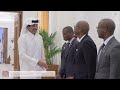 Son Altesse l'Émir aborde avec le président rwandais les relations bilatérales et les ...