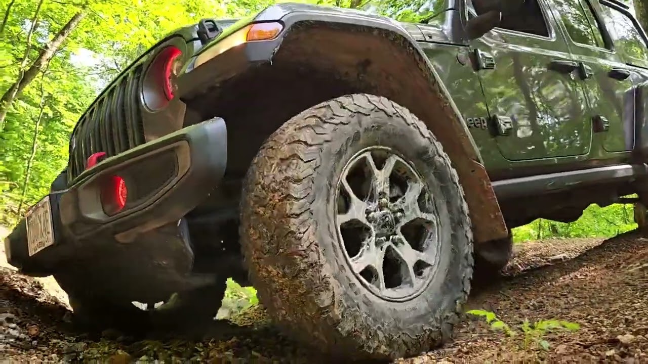 JLU Rubicon at Moonlight Racing Off-road park