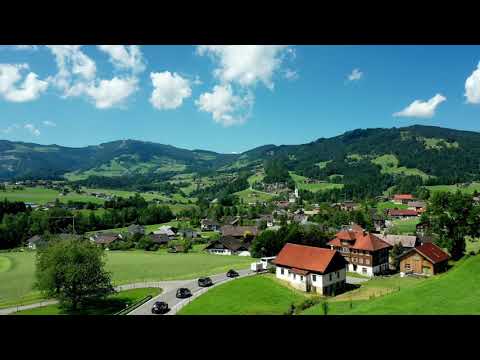 Video: Una Guida Per Principianti All'escursionismo Nella Regione Del Vorarlberg Delle Alpi Austriache