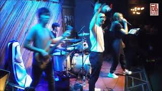 อยู่ดีๆก็... - FULL FRAME Live Cover