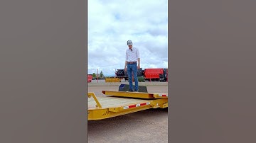 Quick look at the tilt feature on the ETZ Equipment Tilt Trailer
