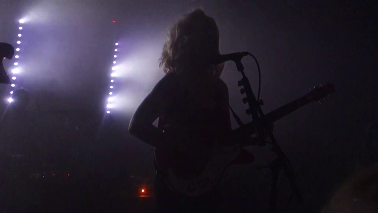 Weekend Recovery - On My Knees (Live)