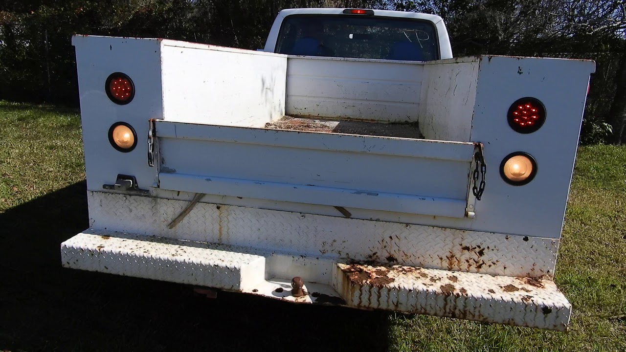 VIDEO HR1287 - 1997 Ford F250XL Utility Truck Auction www.atkinsononline.com