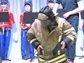 Люберецкие пожарные приняли участие в школьном концерте