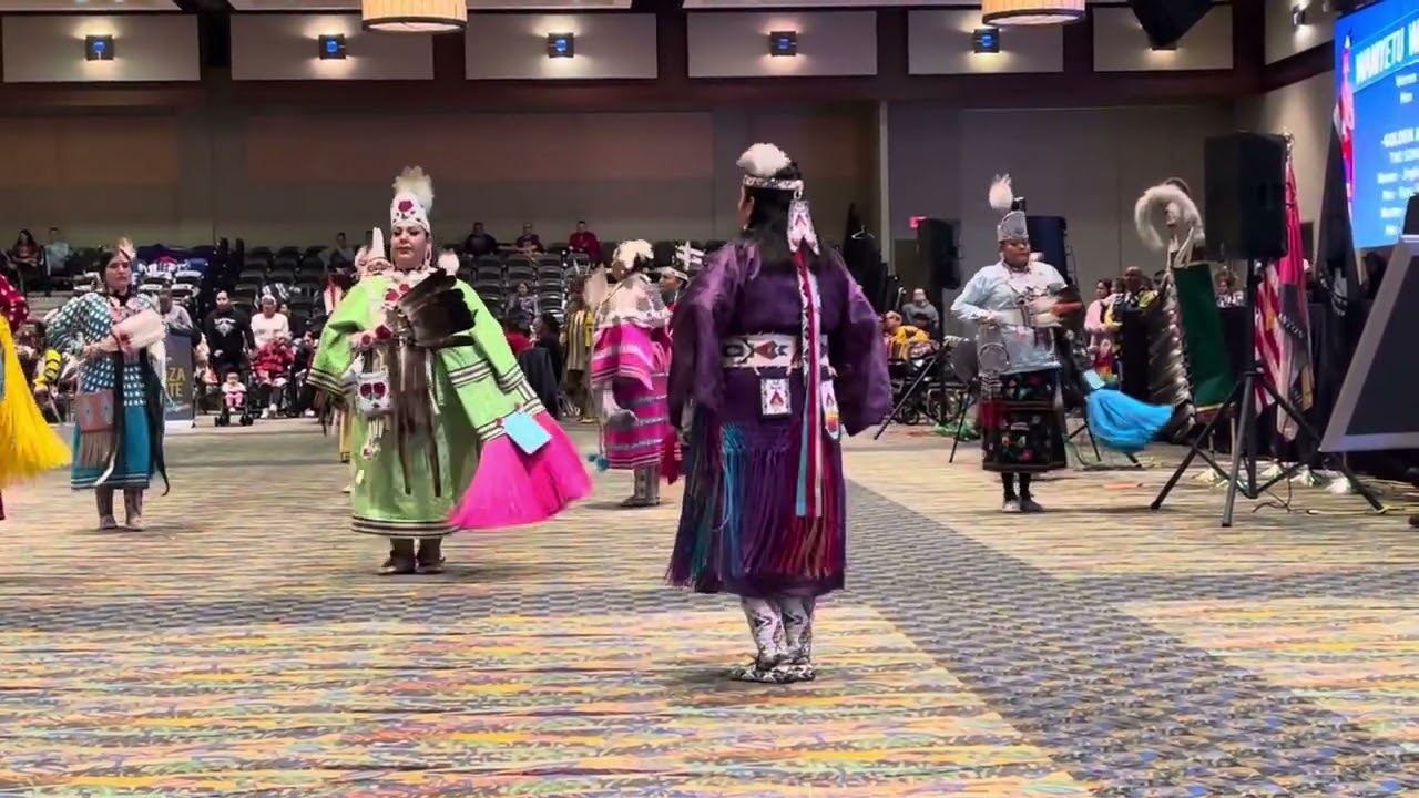 Women’s traditional @ Prairie Island Waniyetu wacipi 2k24