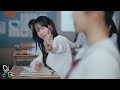 QWER '고민중독' Official MV image