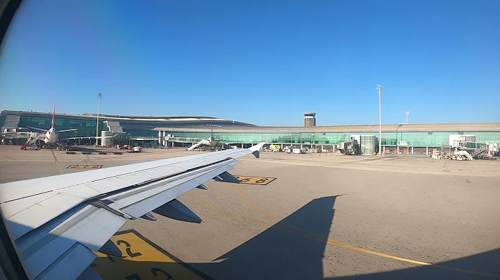 Airbus A-321-200 Lufthansa Take Off Barcelona