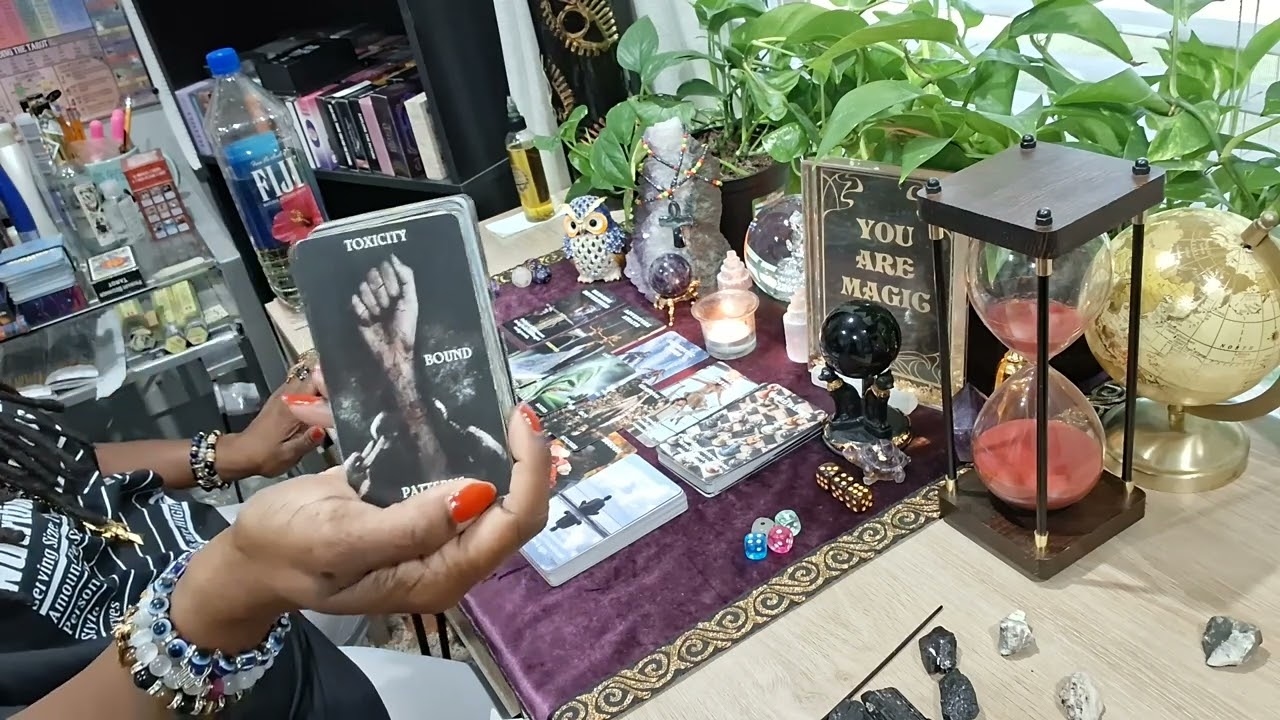 Это молчание — нечто ужасное. Сейчас я проясню ситуацию и расскажу, почему они сделали то, что сд...