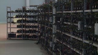 Le Bitcoin : une monnaie virtuelle... et très polluante ?