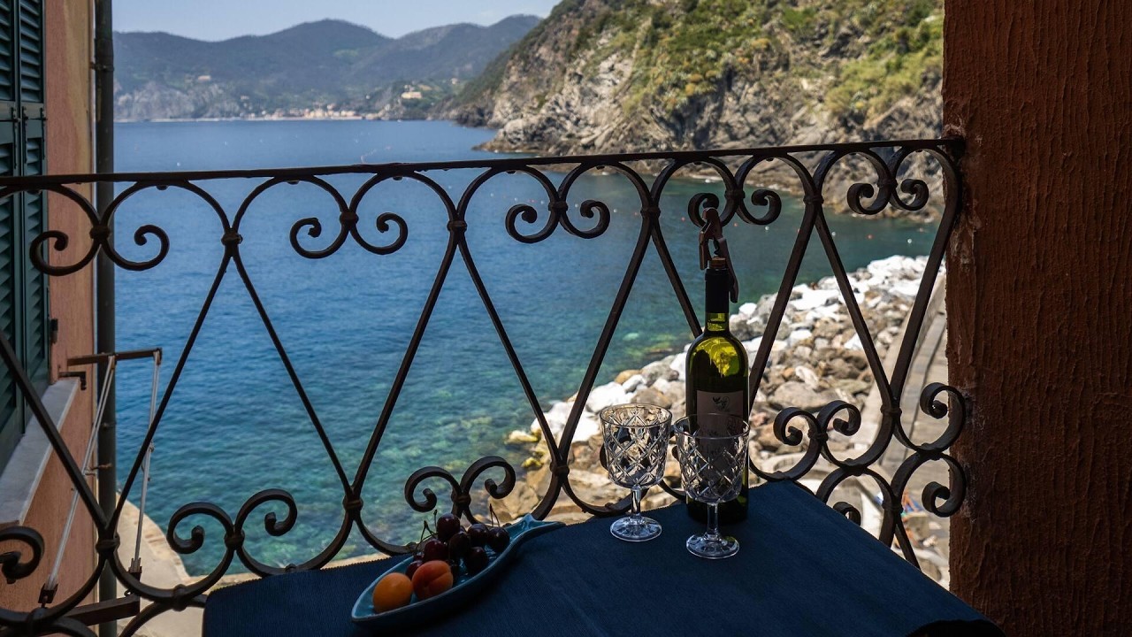 Ventegà Sea View Apartment with Balcony, Vernazza, Italy | Travel With Divya