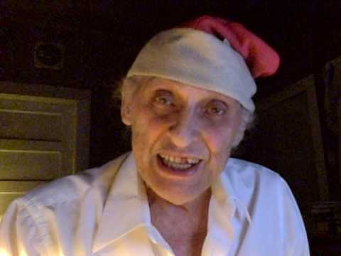 Edarem edarem - All I Want For Christmas Is My Two Front Teeth - YouTube