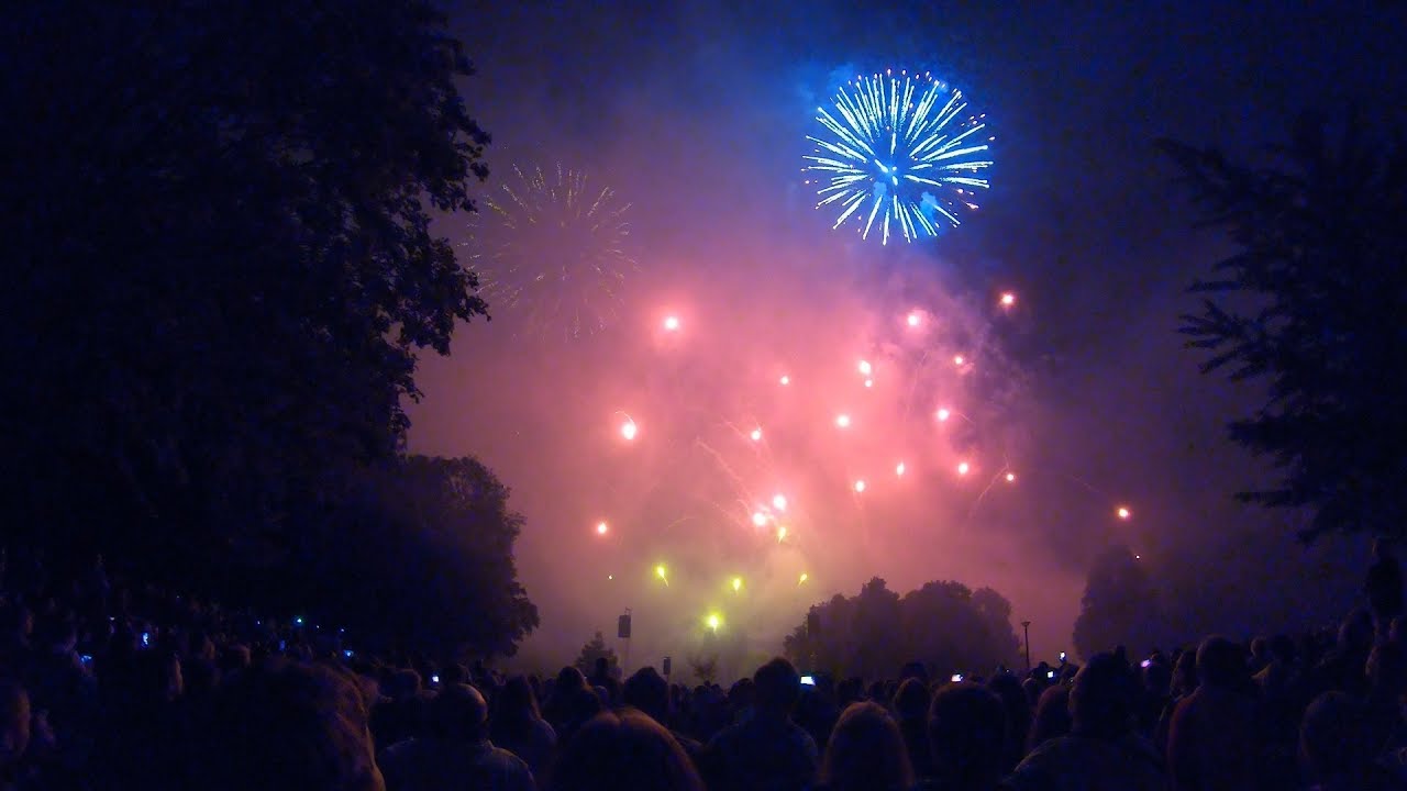 fete nationale reims feu dartifice  juillet  youtube