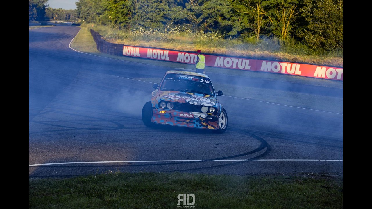 DRIFT E30  DRIFTCUP V8 4.4