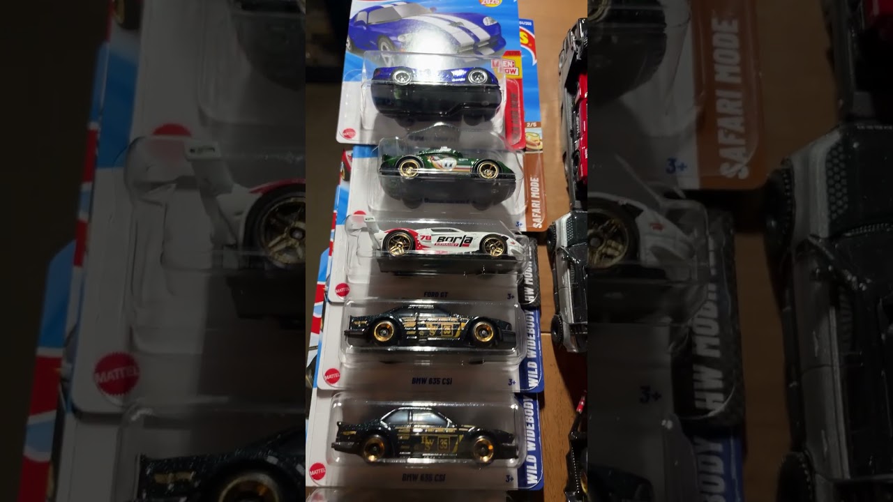 Hot wheels H case 2025